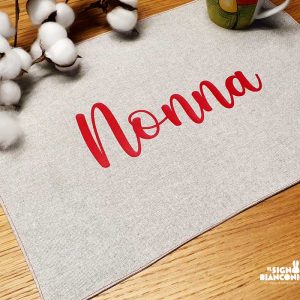 Tovaglietta cucita a mano personalizzata - Rossa scritta bianca idea regalo natale festa dei nonni