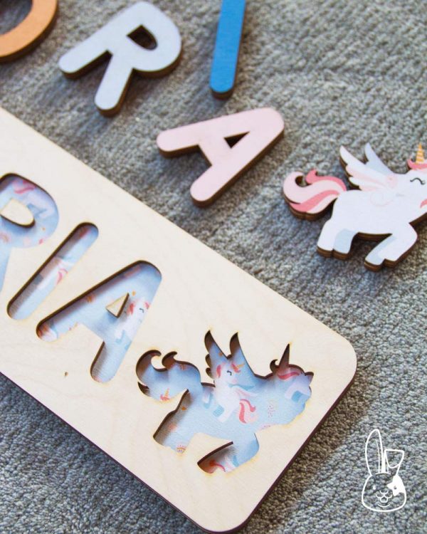 Il Signor Bianconiglio |  Decorazioni cameretta Nome Puzzle in legno per bambini Unicorno