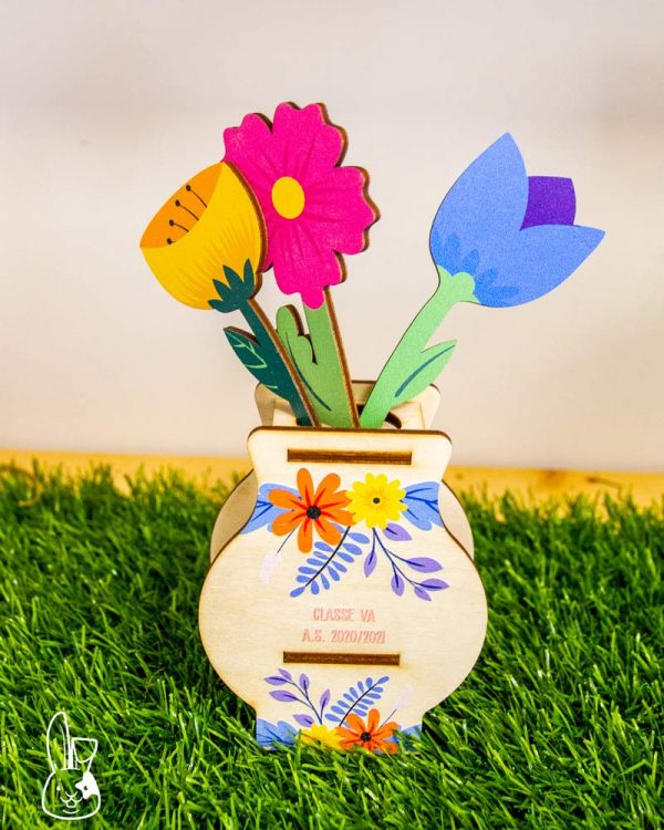 Il Signor Bianconiglio |  Idee Regalo Vasetto di fiori in legno per Maestra con nome