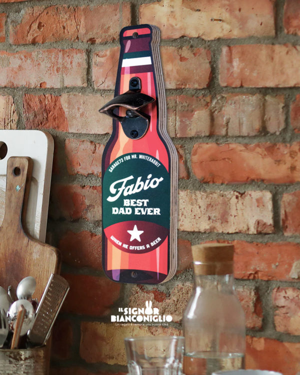 Il Signor Bianconiglio |  Festa del papà Apribottiglie personalizzato a forma di bottiglia