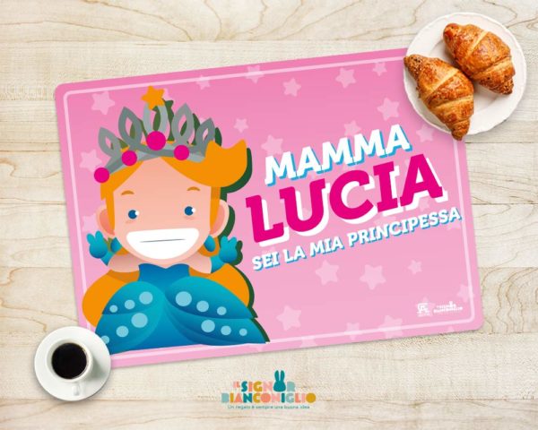 tovaglietta principessa bionda personalizzata con nome mamma - Idea Regalo Mamma Festa della mamma