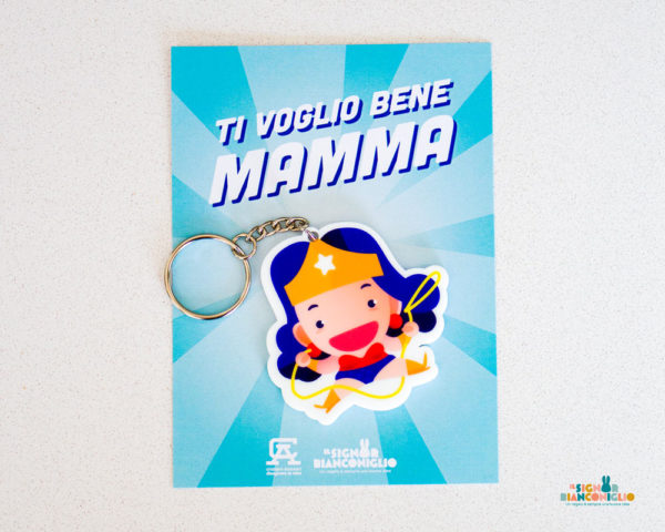 Portachiavi wonder woman personalizzato con nome mamma - Idea Regalo Mamma Festa della mamma